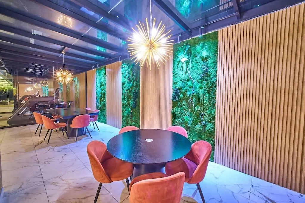 Modern Studio Apartment In La Carolina Quito