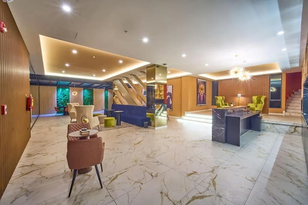 Modern Studio Apartment In La Carolina Quito